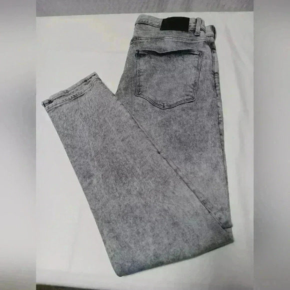 & Denim  Men's Acid wash Slim jeans. Size 34 - Picture 8 of 8